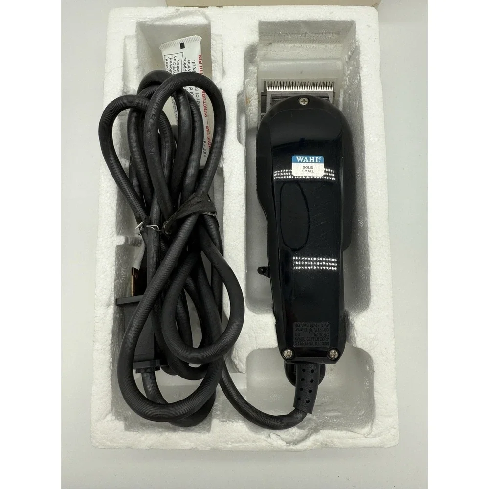 Vintage Wahl Solid‎ Small Electric Clipper Model 8100 DS W/Original Box USA